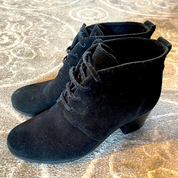 Nurture by Lamaze Shoes - Nurture Black Booties size 7.5 M Real Leather